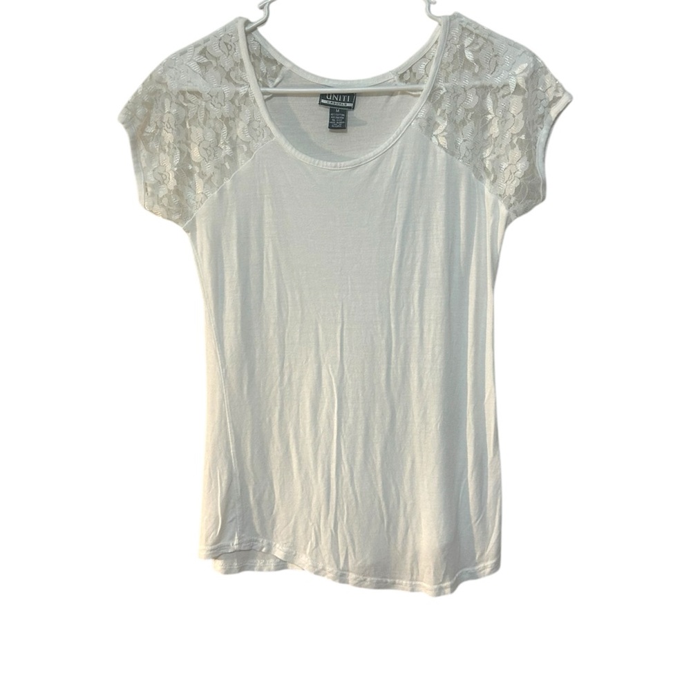 Women’s White Lace Sleeve Top Size Medium